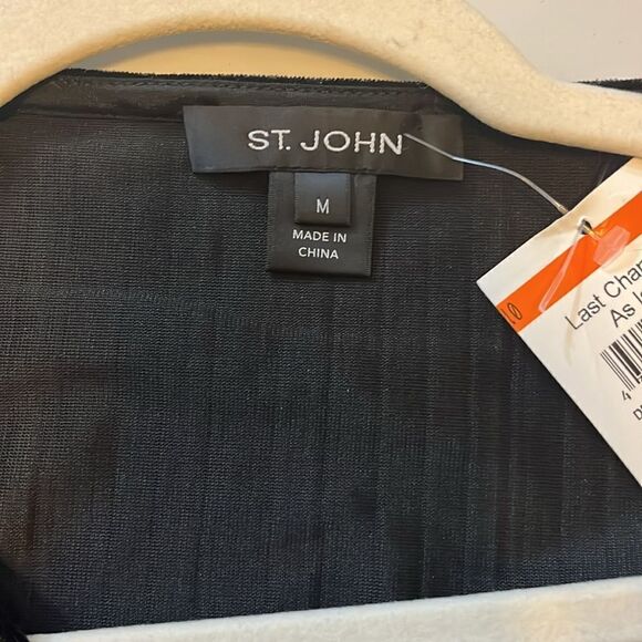 St. John Crushed Velvet Top Medium NWT. - Picture 5 of 8